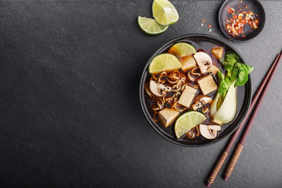 7 Vegan Ramen Recipe Ideas for Plant-Based Perfection - immi